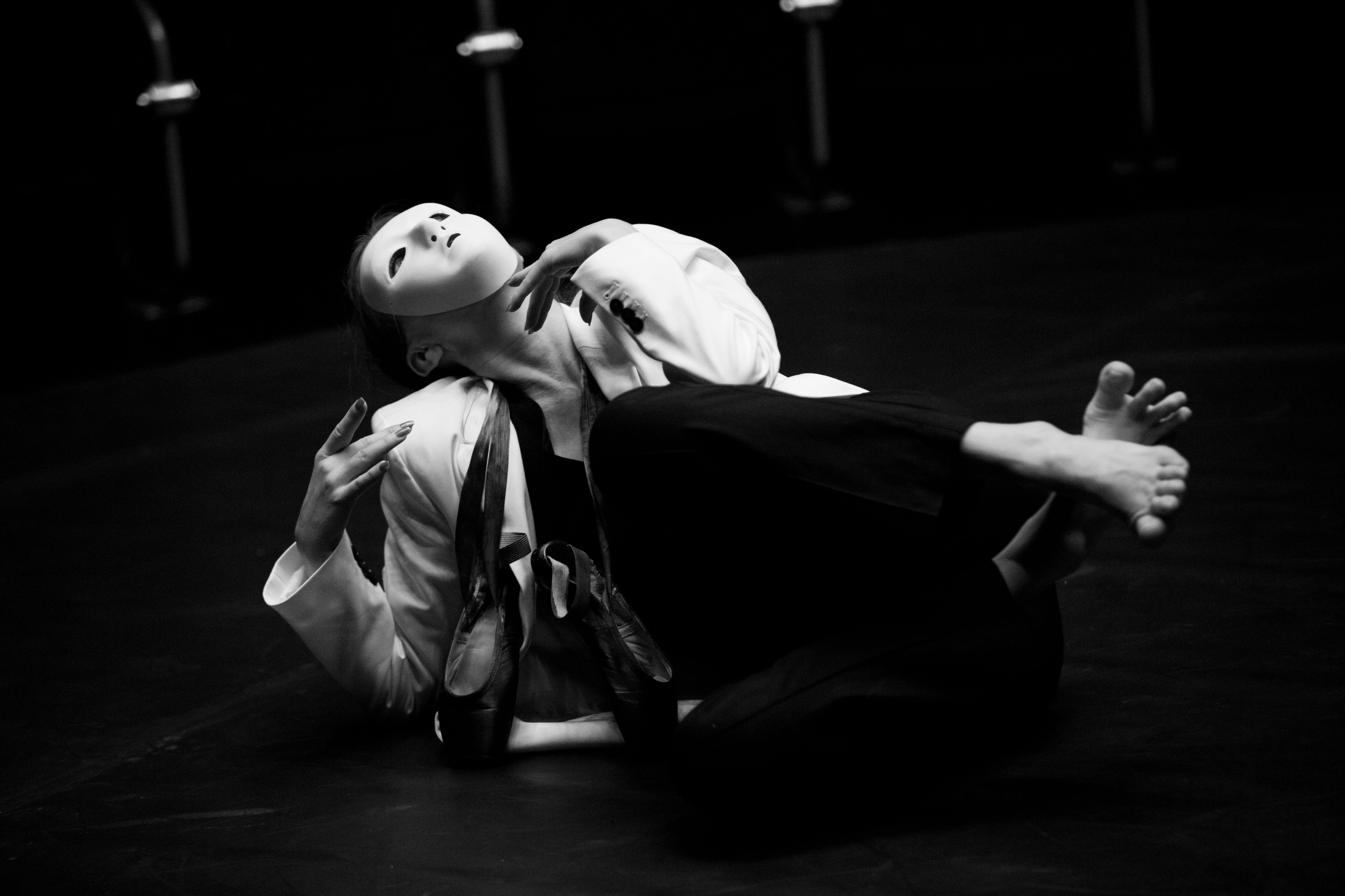 "Cabello 22,11", feat. Ana Pandur, Rosana Hribar, Vito Marenče & Robert Jukič; Produkcija Pkd Flamenko, koprodukcija Cankarje dom; Foto Darja Štravs Tisu