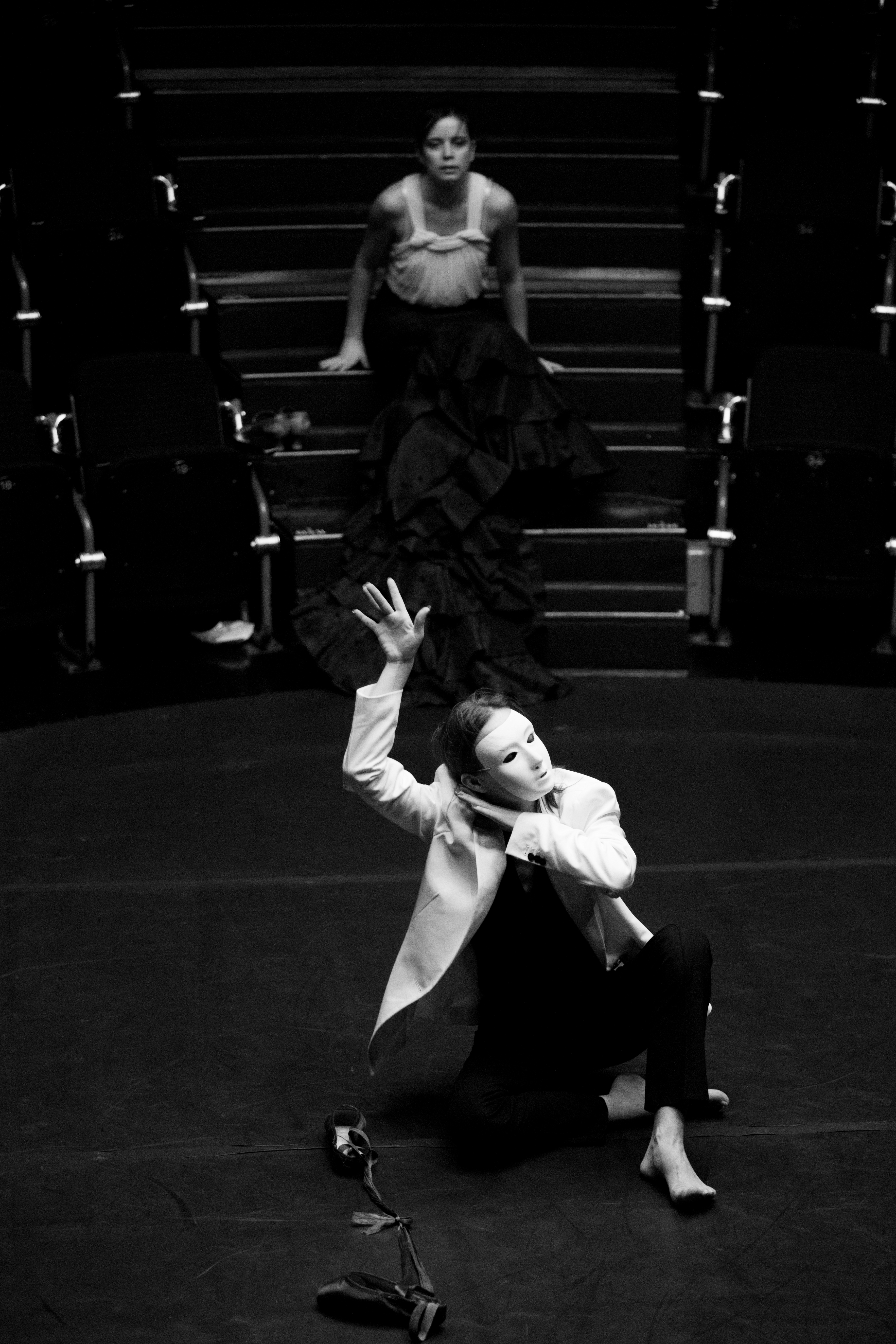 "Cabello 22,11", feat. Ana Pandur, Rosana Hribar, Vito Marenče & Robert Jukič; Produkcija Pkd Flamenko, koprodukcija Cankarje dom; Foto Darja Štravs Tisu